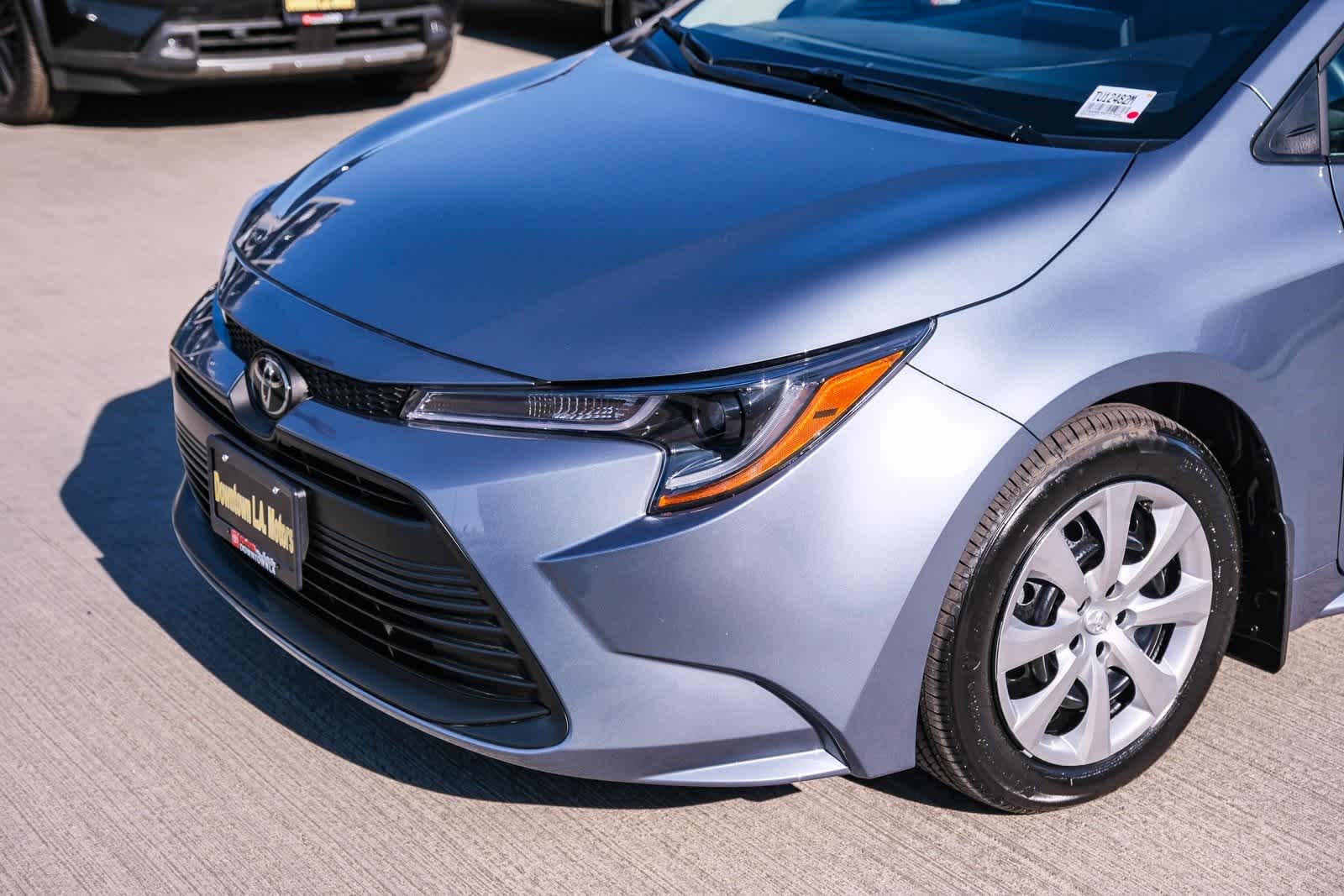 Thumbnail: 2025 Toyota Corolla - 11