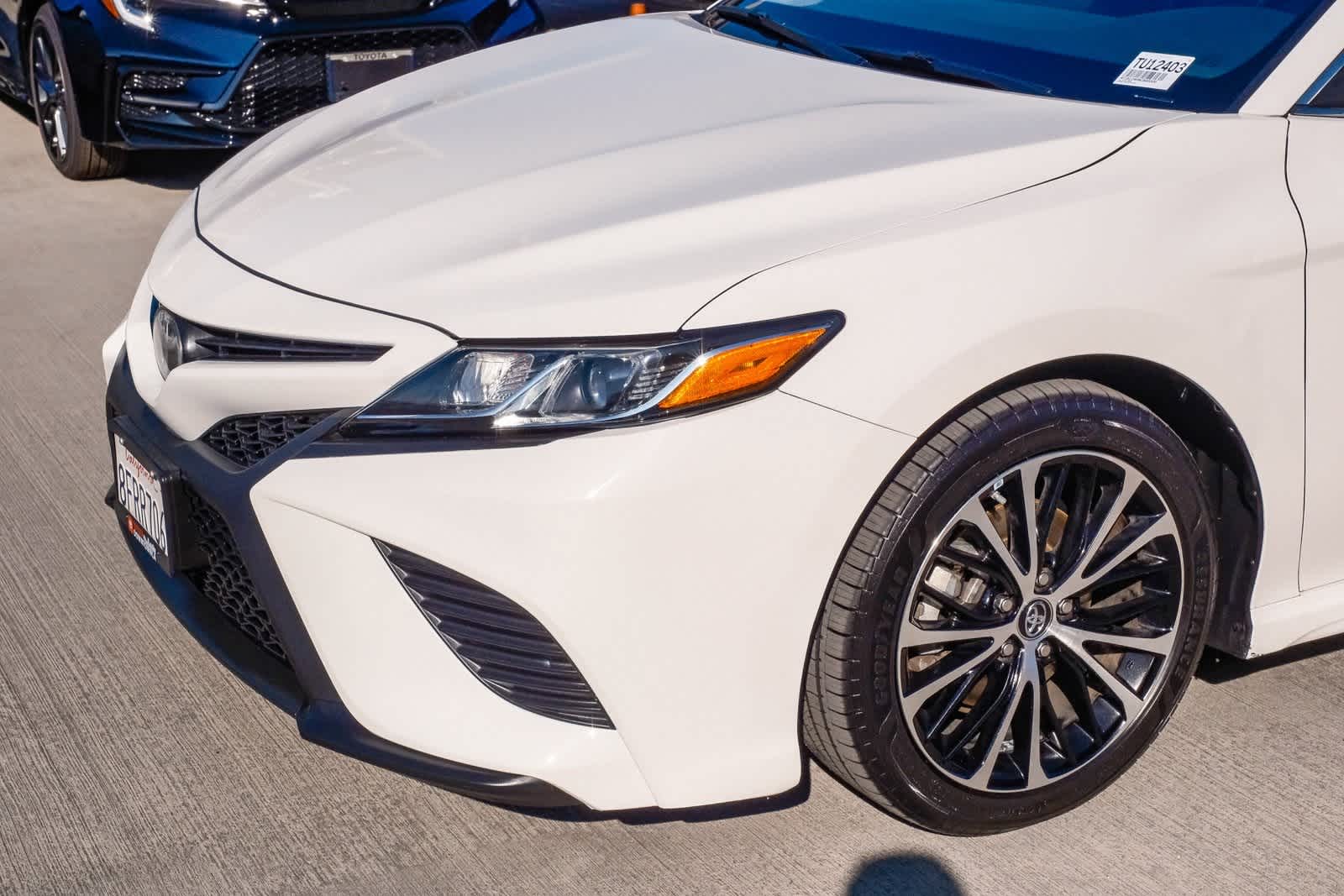 Thumbnail: 2019 Toyota Camry - 12