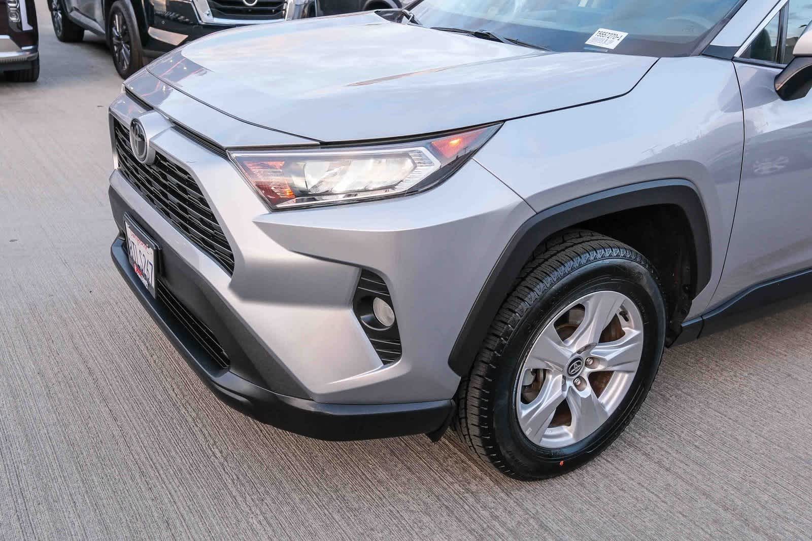 Thumbnail: 2021 Toyota RAV4 - 12