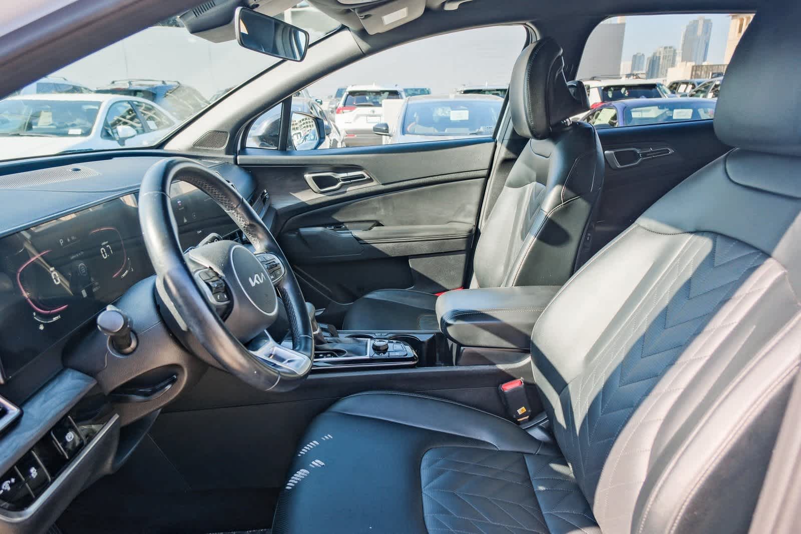 Thumbnail: 2023 Kia Sportage - 17