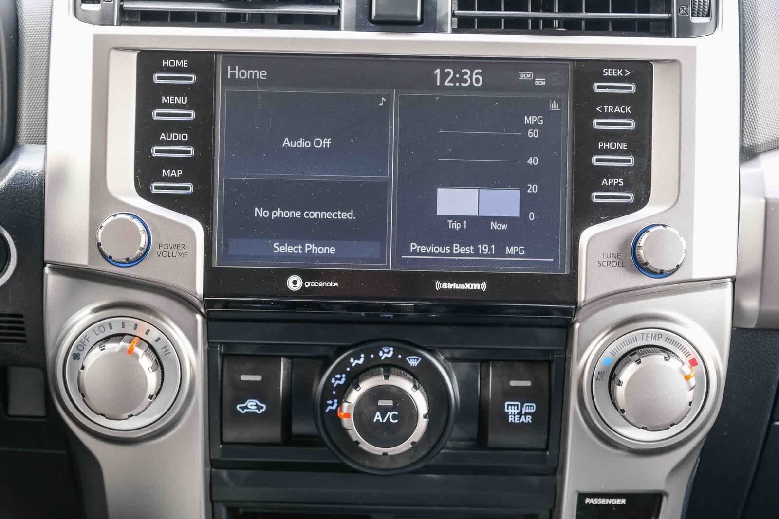 Thumbnail: 2024 Toyota 4Runner - 14