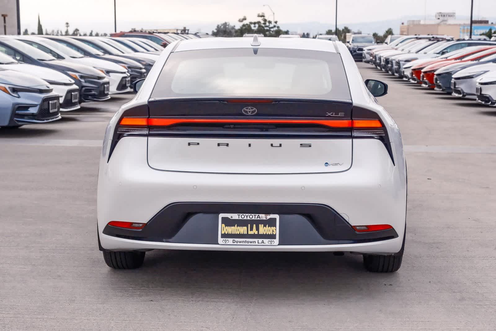 Thumbnail: 2024 Toyota Prius - 5