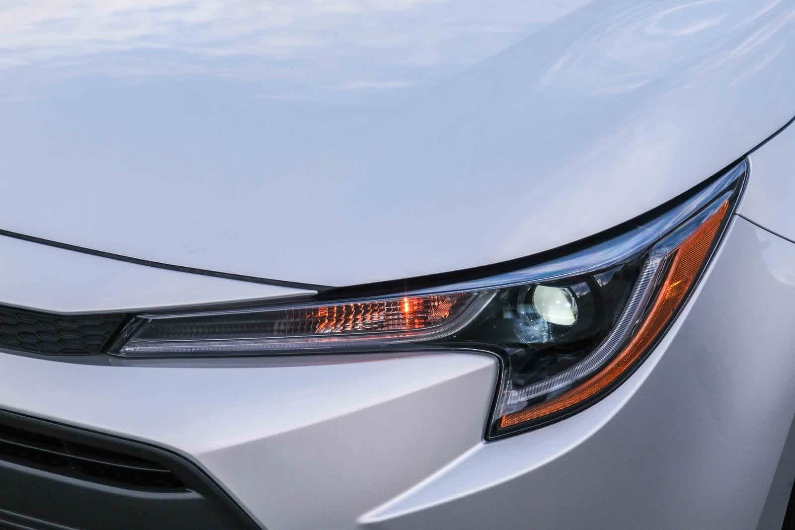 Thumbnail: 2025 Toyota Corolla - 11