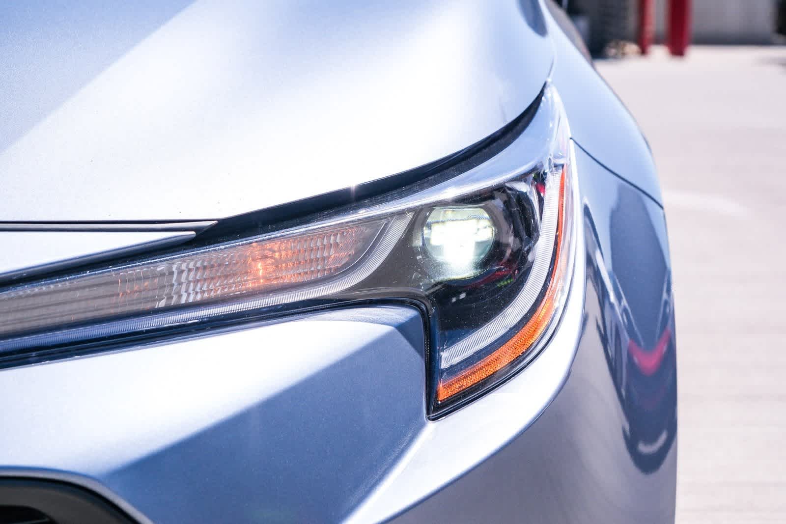 Thumbnail: 2023 Toyota Corolla - 11