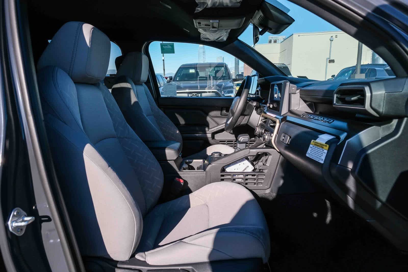 Thumbnail: 2025 Toyota Tacoma - 18