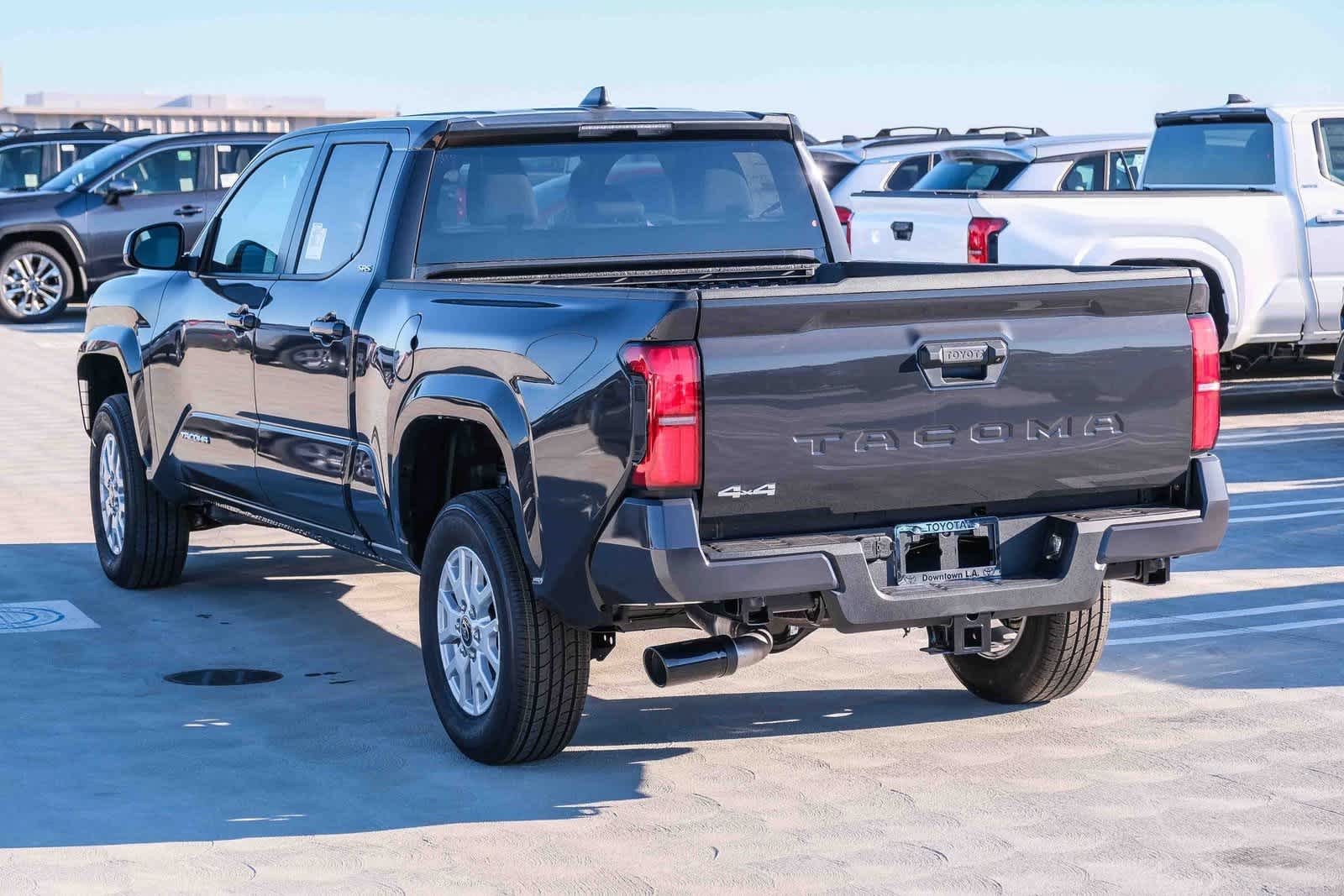 Thumbnail: 2025 Toyota Tacoma - 6