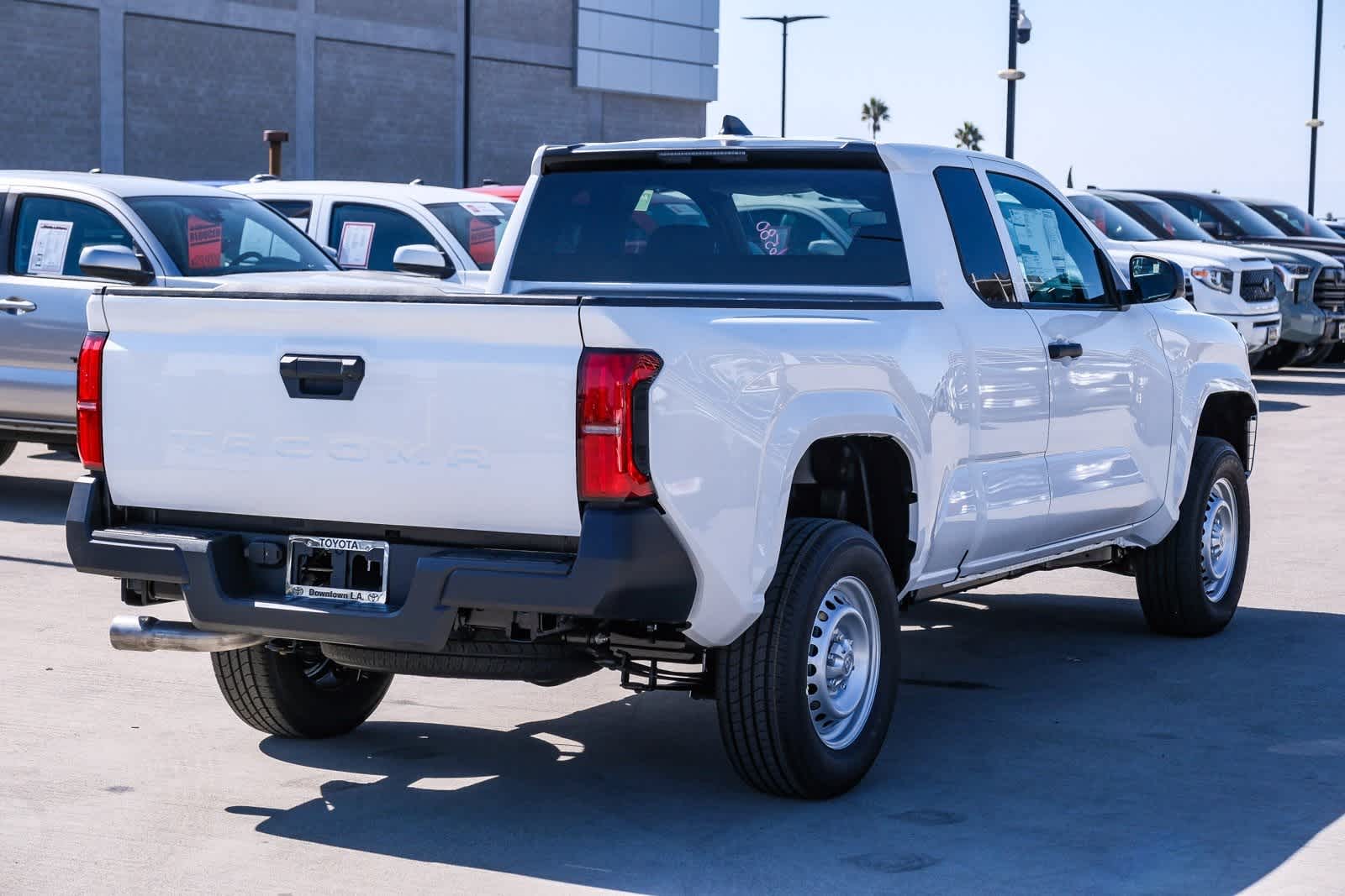 Thumbnail: 2025 Toyota Tacoma - 4