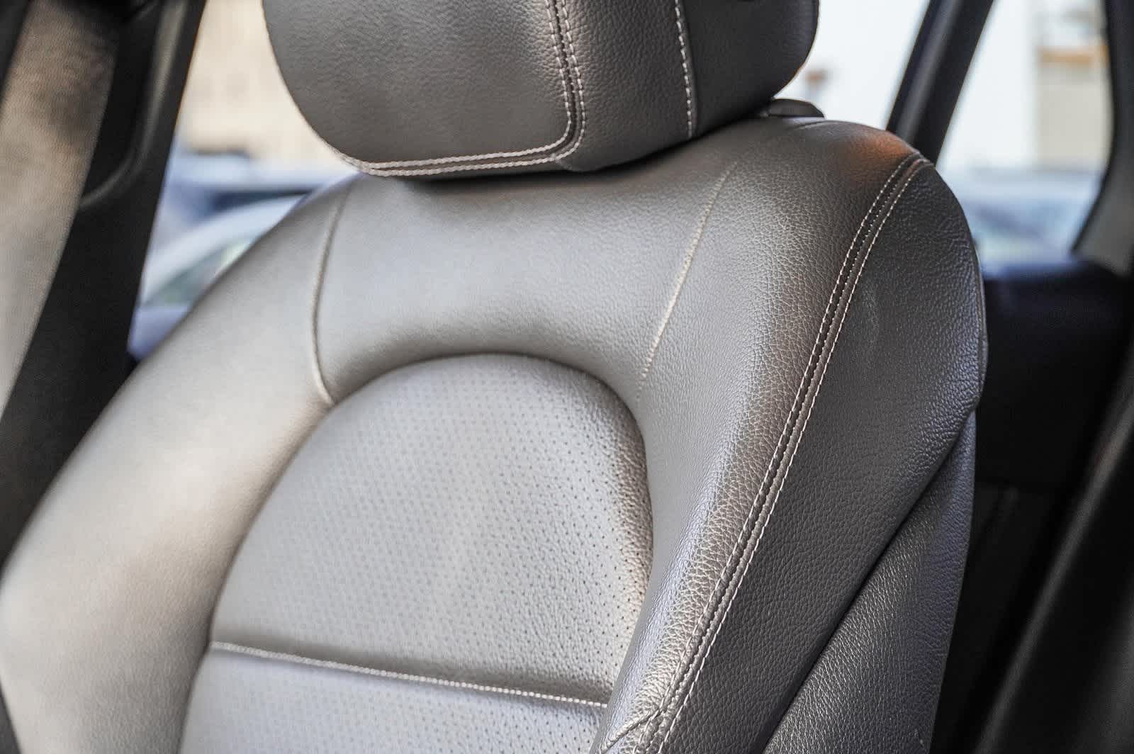 Thumbnail: 2021 Mercedes-Benz GLC - 22