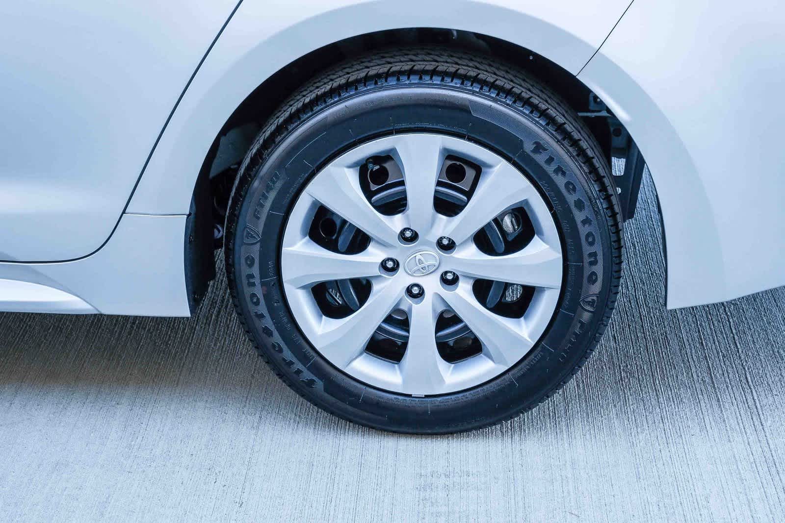 Thumbnail: 2025 Toyota Corolla - 9