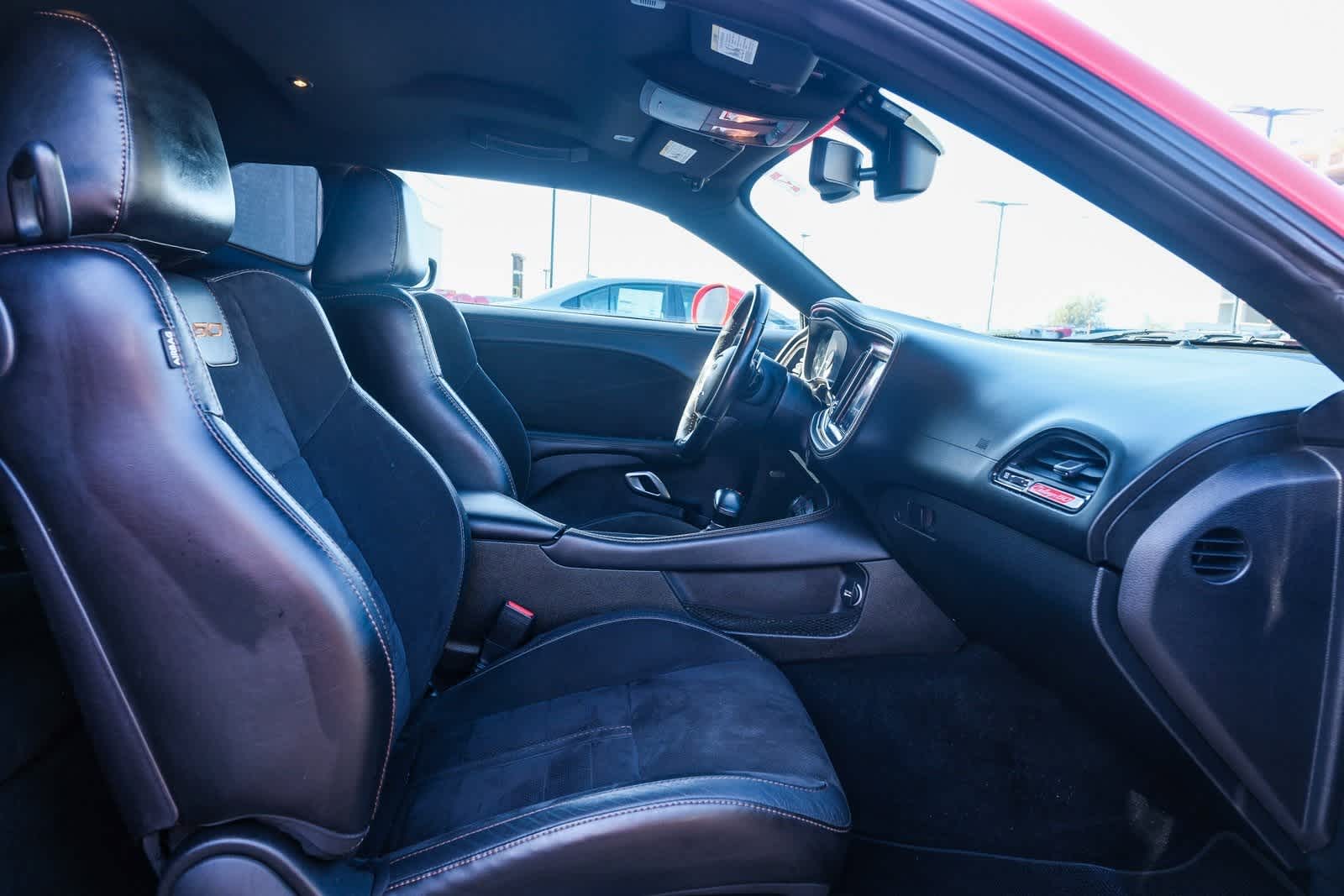 Thumbnail: 2020 Dodge Challenger - 18