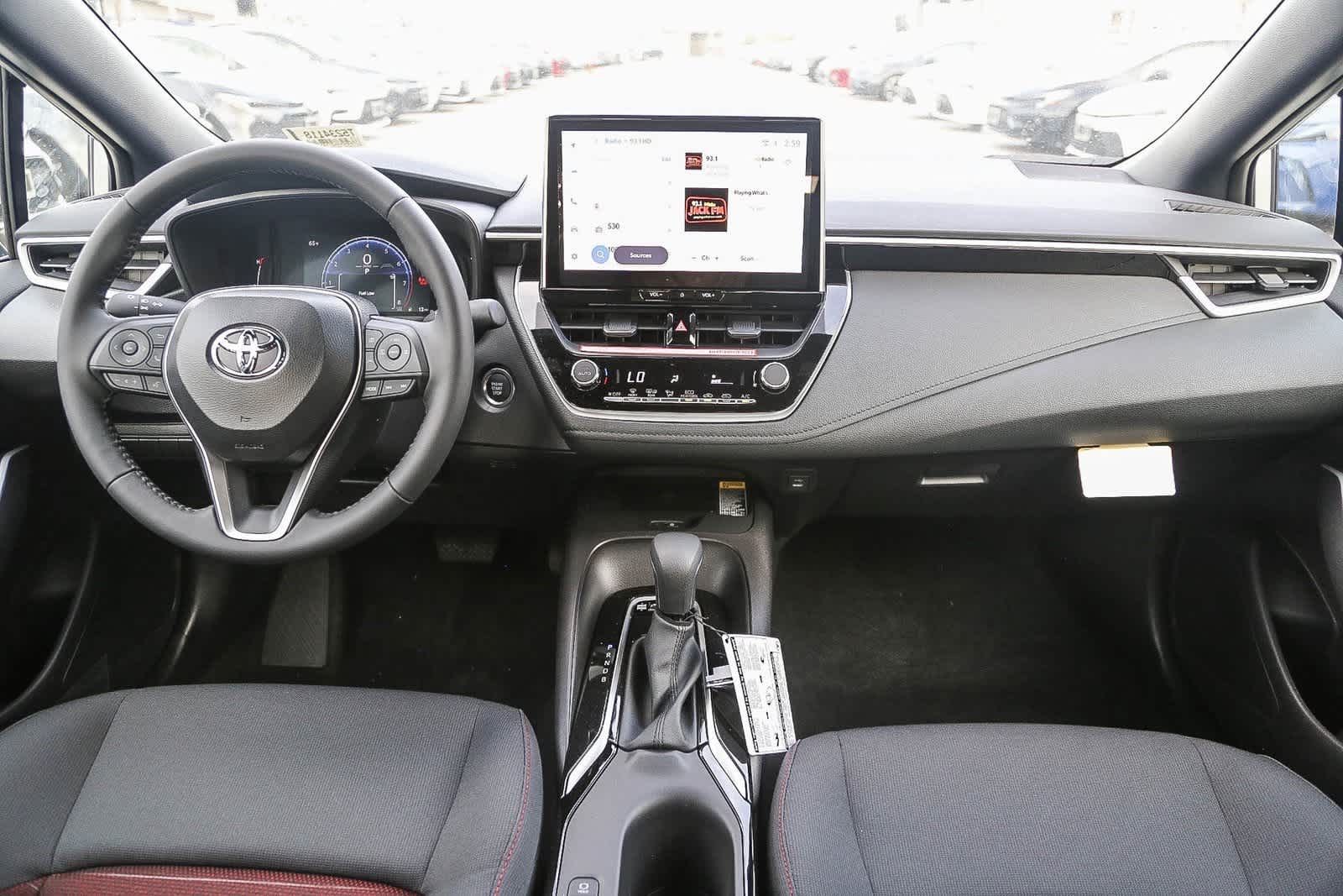 2025 Toyota Corolla SE 12