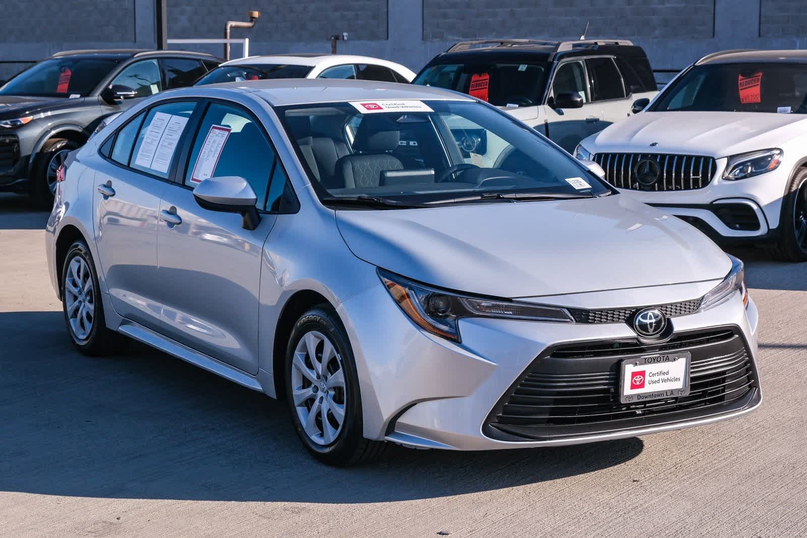 Thumbnail: 2024 Toyota Corolla - 3