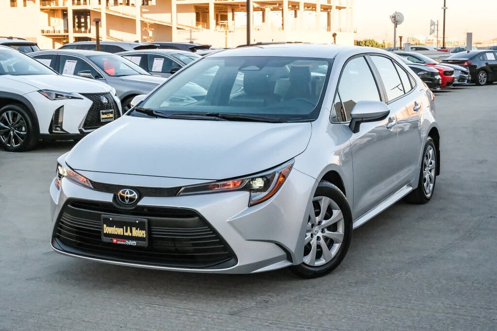 Certified 2025 Toyota Corolla LE Sedan