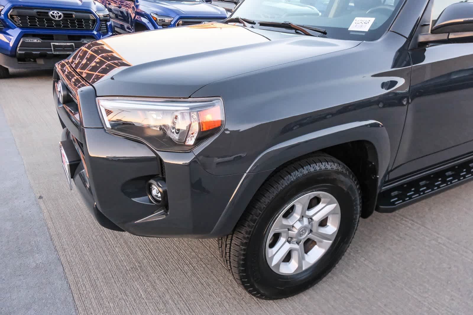 Thumbnail: 2024 Toyota 4Runner - 12