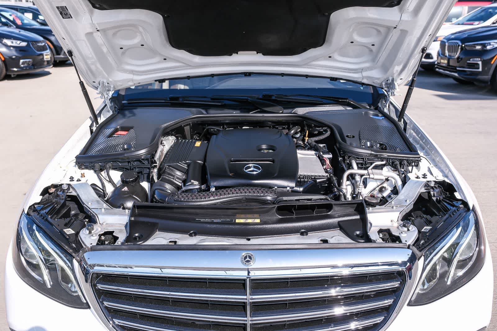 Thumbnail: 2018 Mercedes-Benz E-Class - 30