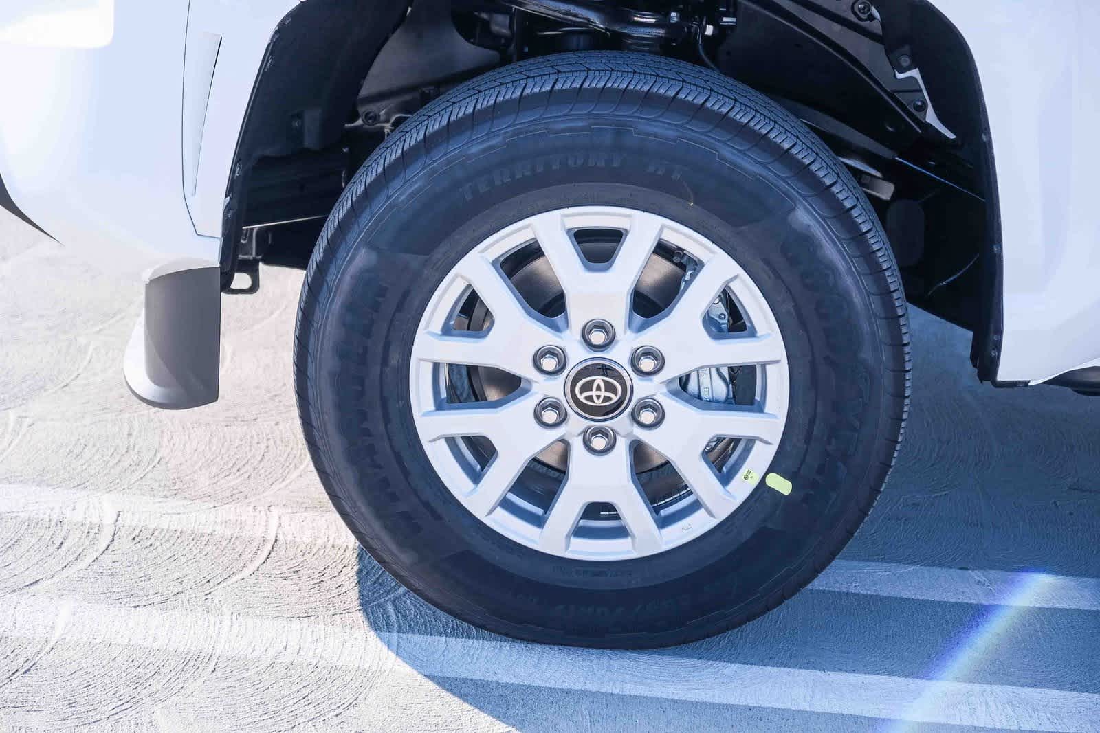 Thumbnail: 2025 Toyota Tacoma - 10