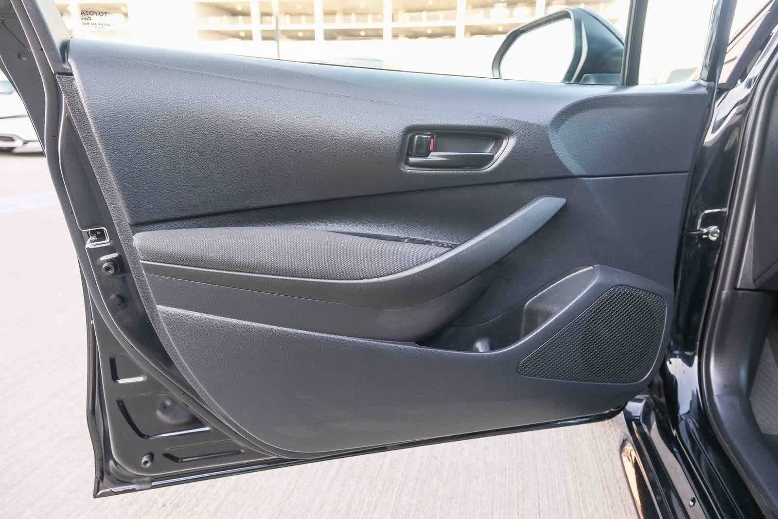 Thumbnail: 2025 Toyota Corolla - 23