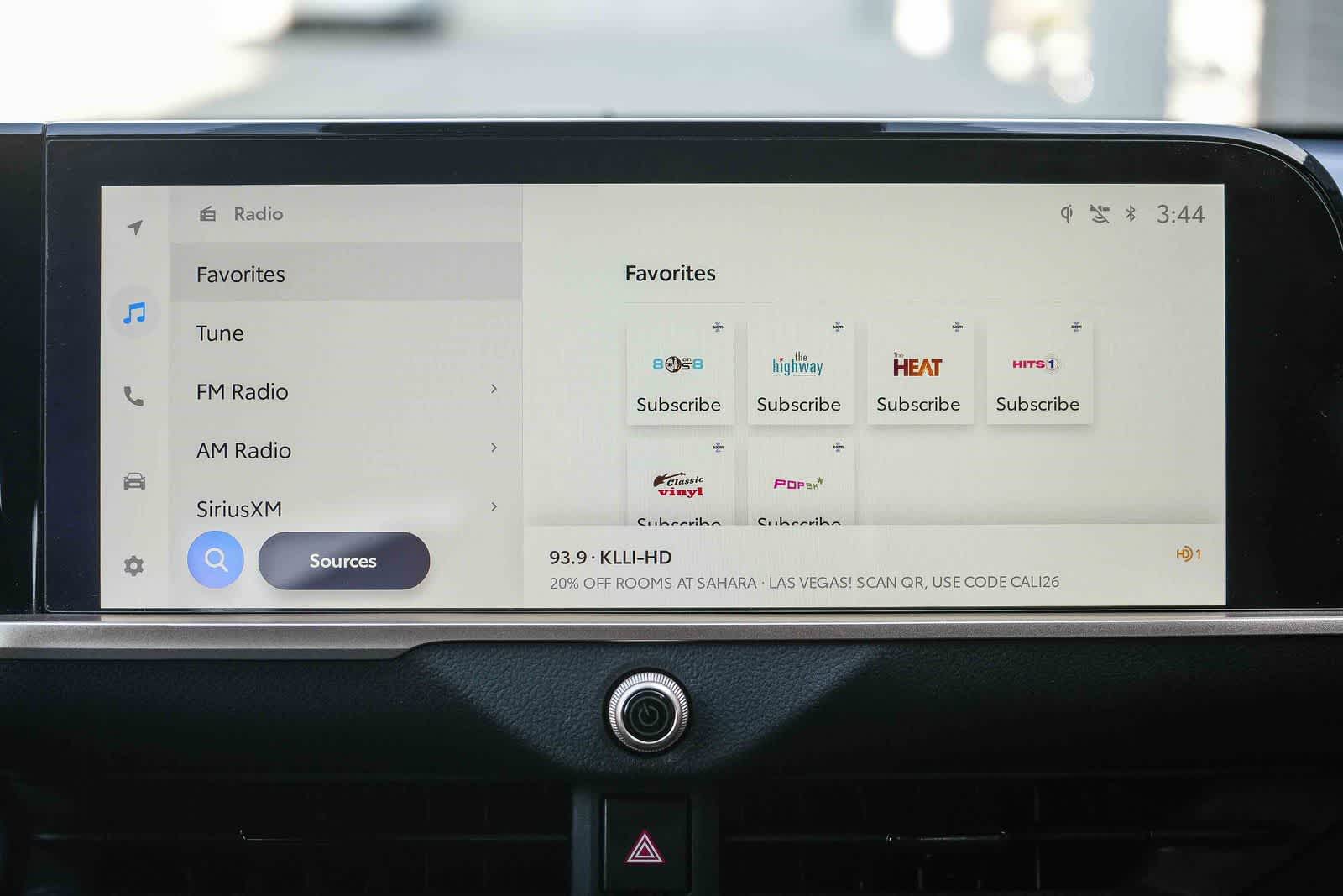 Thumbnail: 2023 Toyota Crown - 14