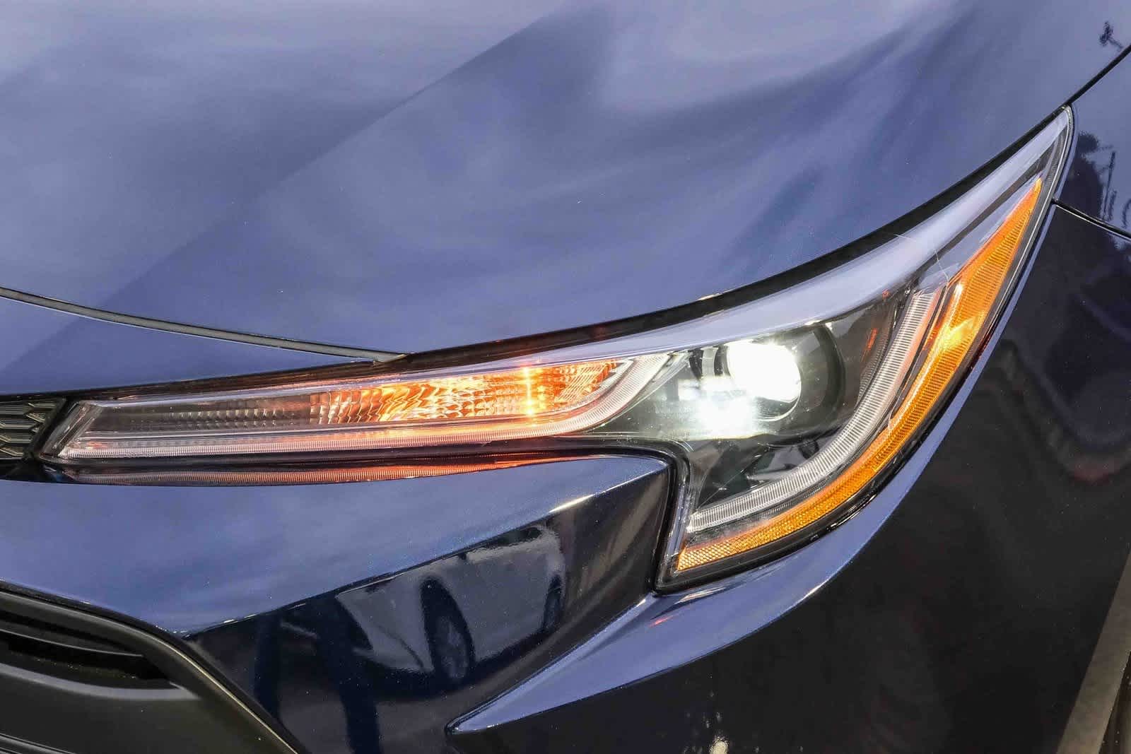 Thumbnail: 2025 Toyota Corolla - 11