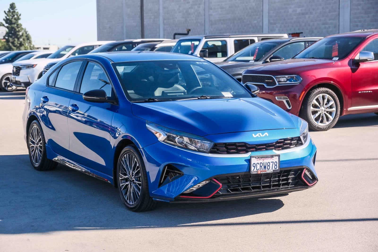 Thumbnail: 2023 Kia Forte - 3