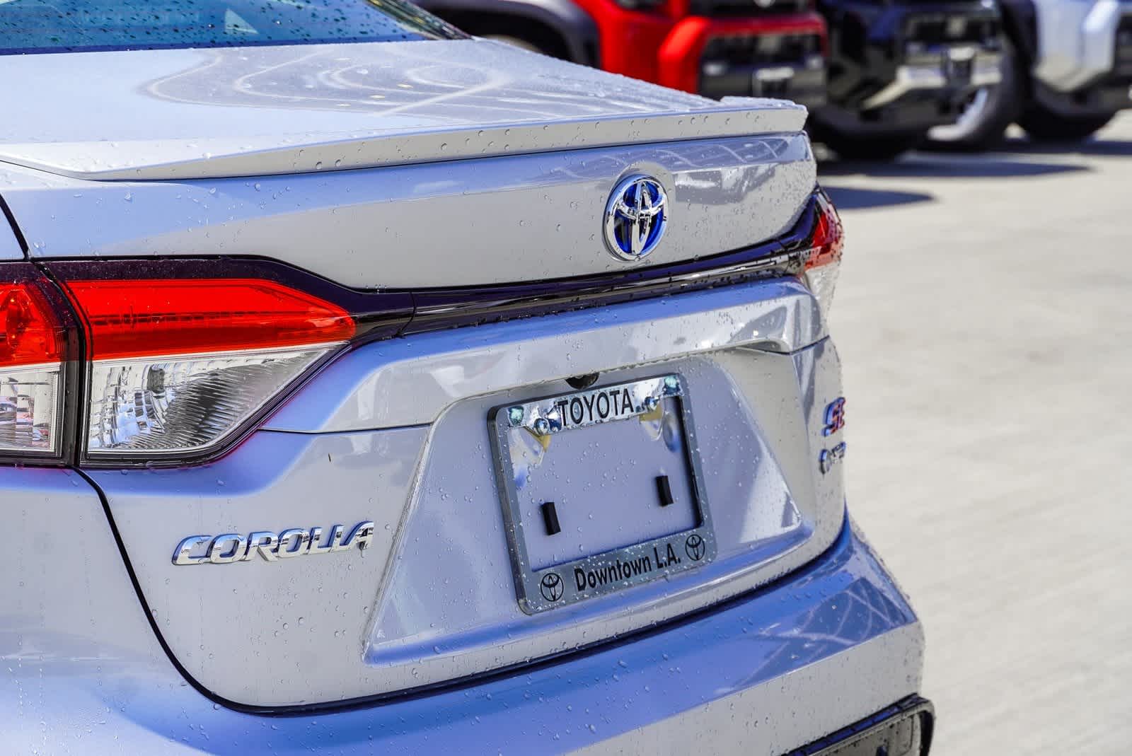 Thumbnail: 2025 Toyota Corolla - 8