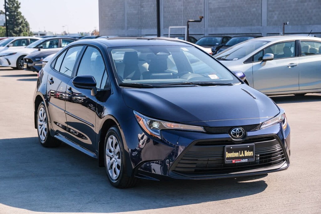 Certified 2025 Toyota Corolla LE Sedan