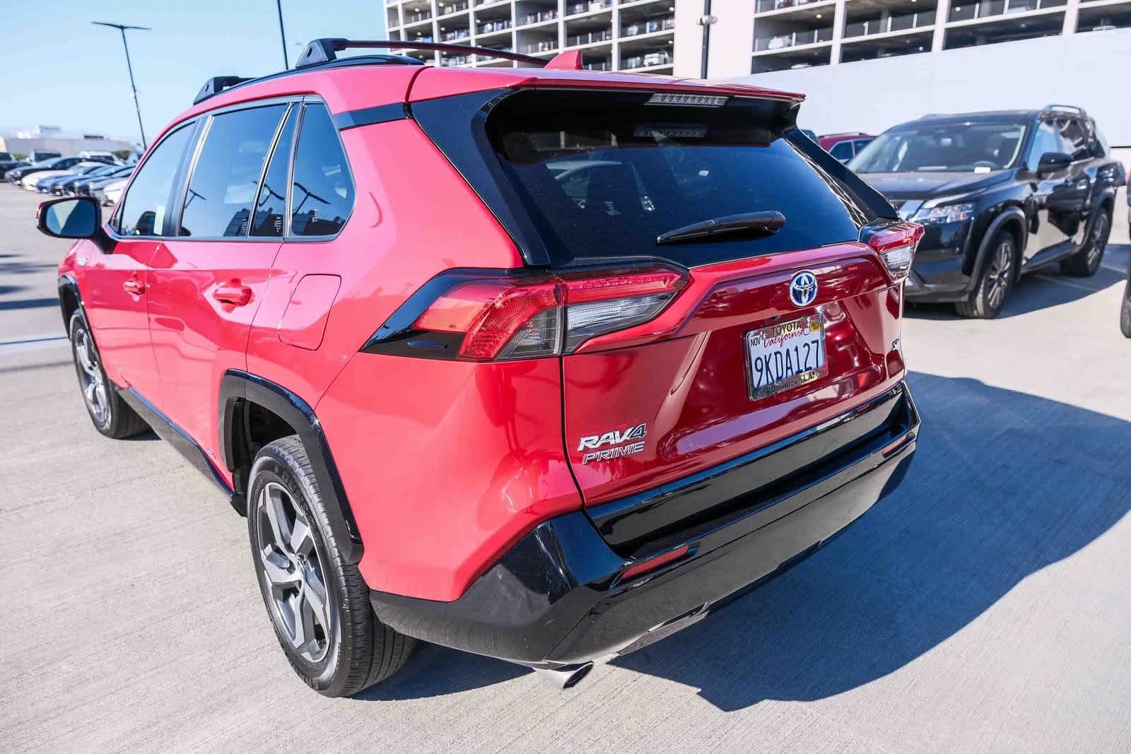 Thumbnail: 2024 Toyota RAV4 - 8