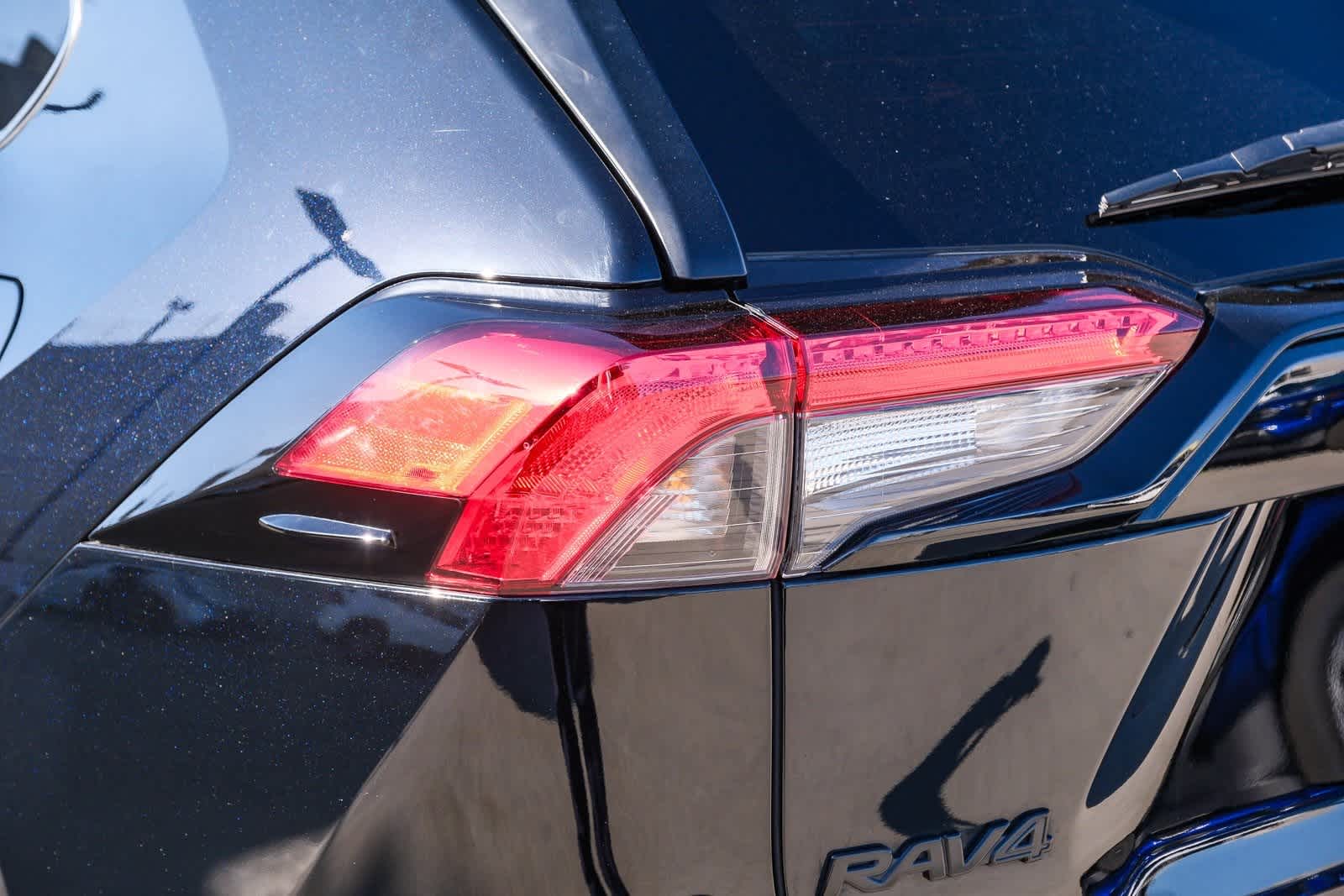 Thumbnail: 2023 Toyota RAV4 - 7