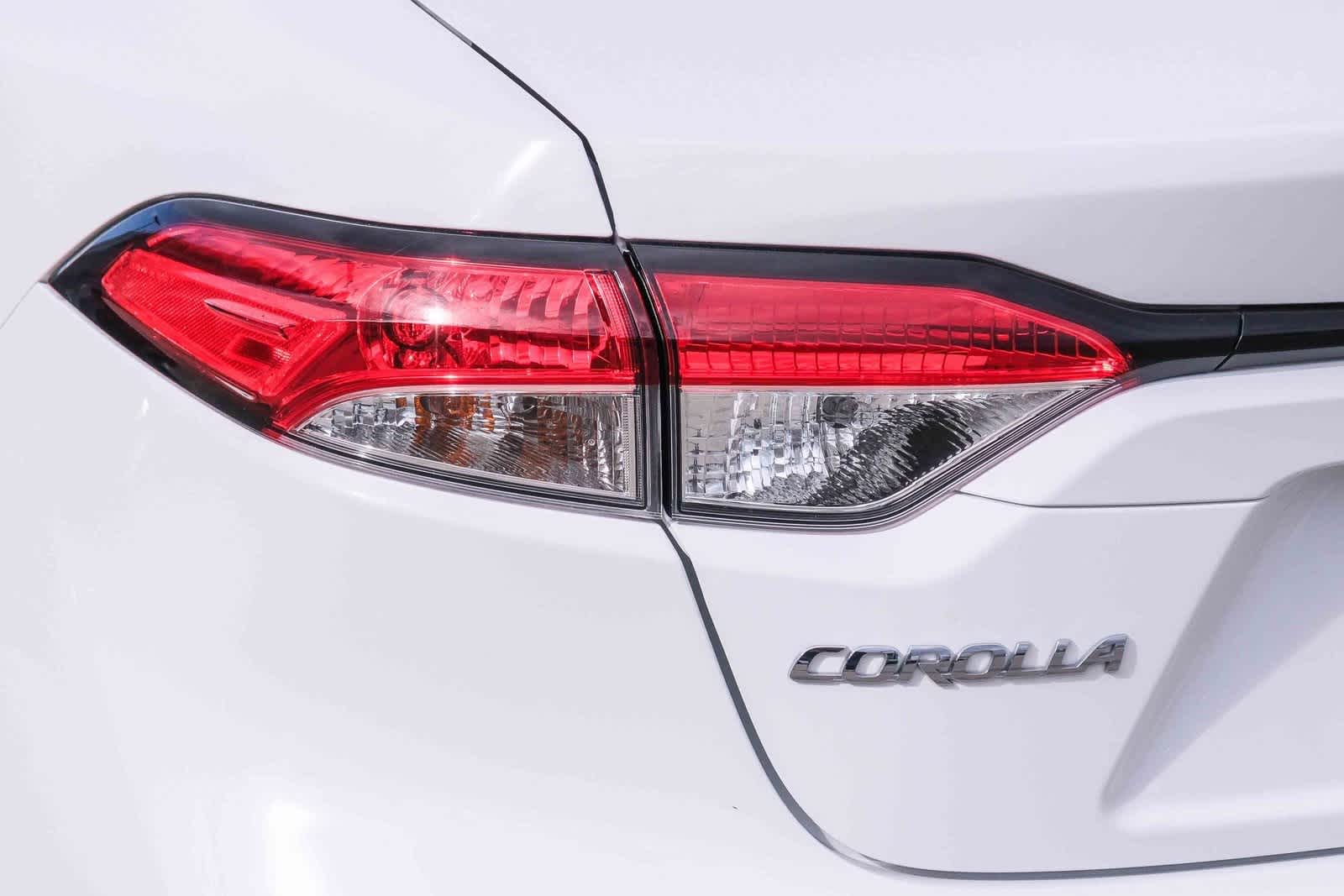 Thumbnail: 2023 Toyota Corolla - 7