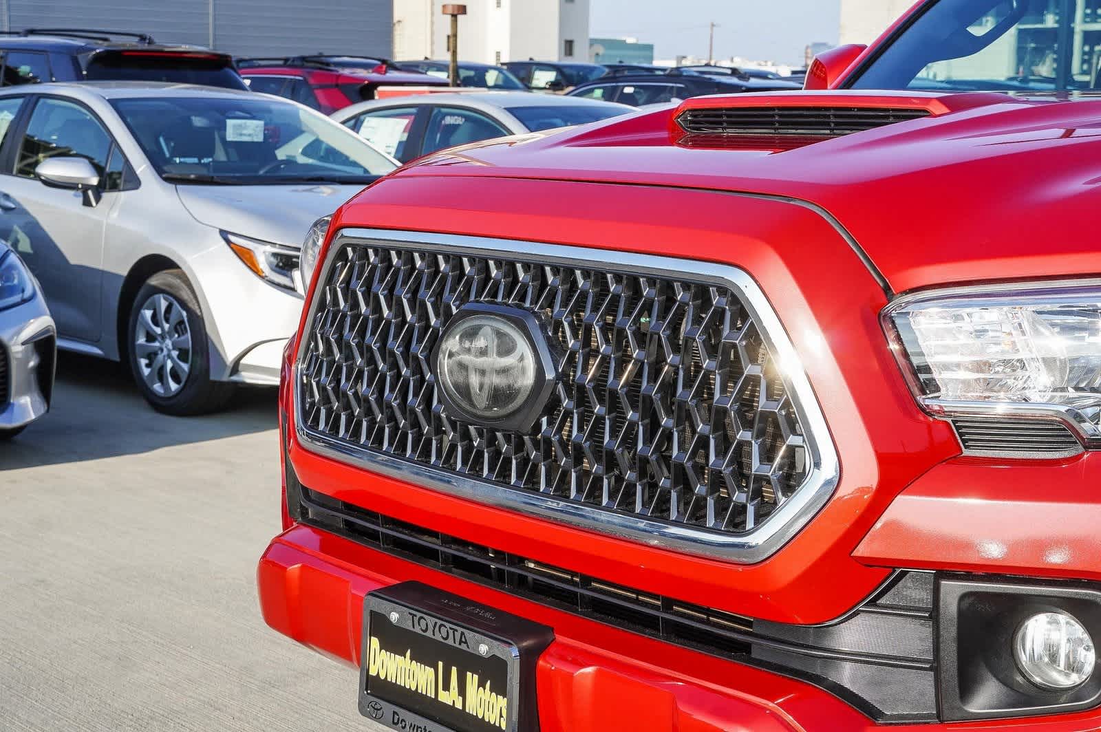 2019 Toyota Tacoma TRD Sport 12