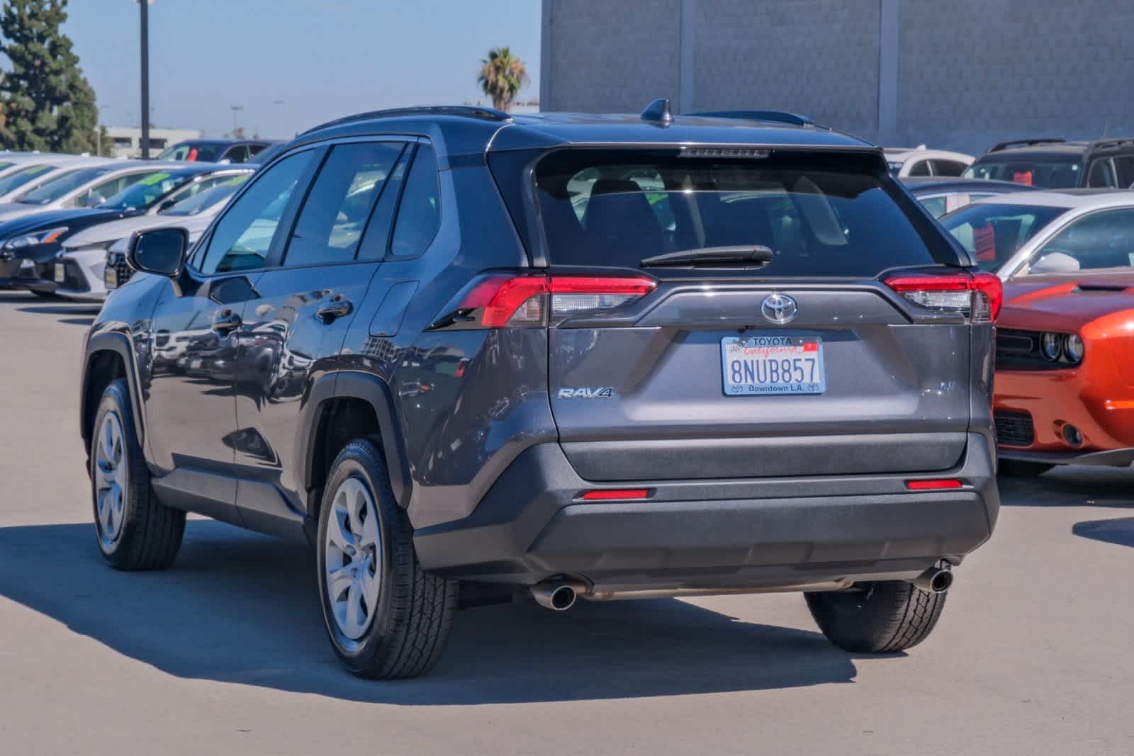 Thumbnail: 2020 Toyota RAV4 - 6