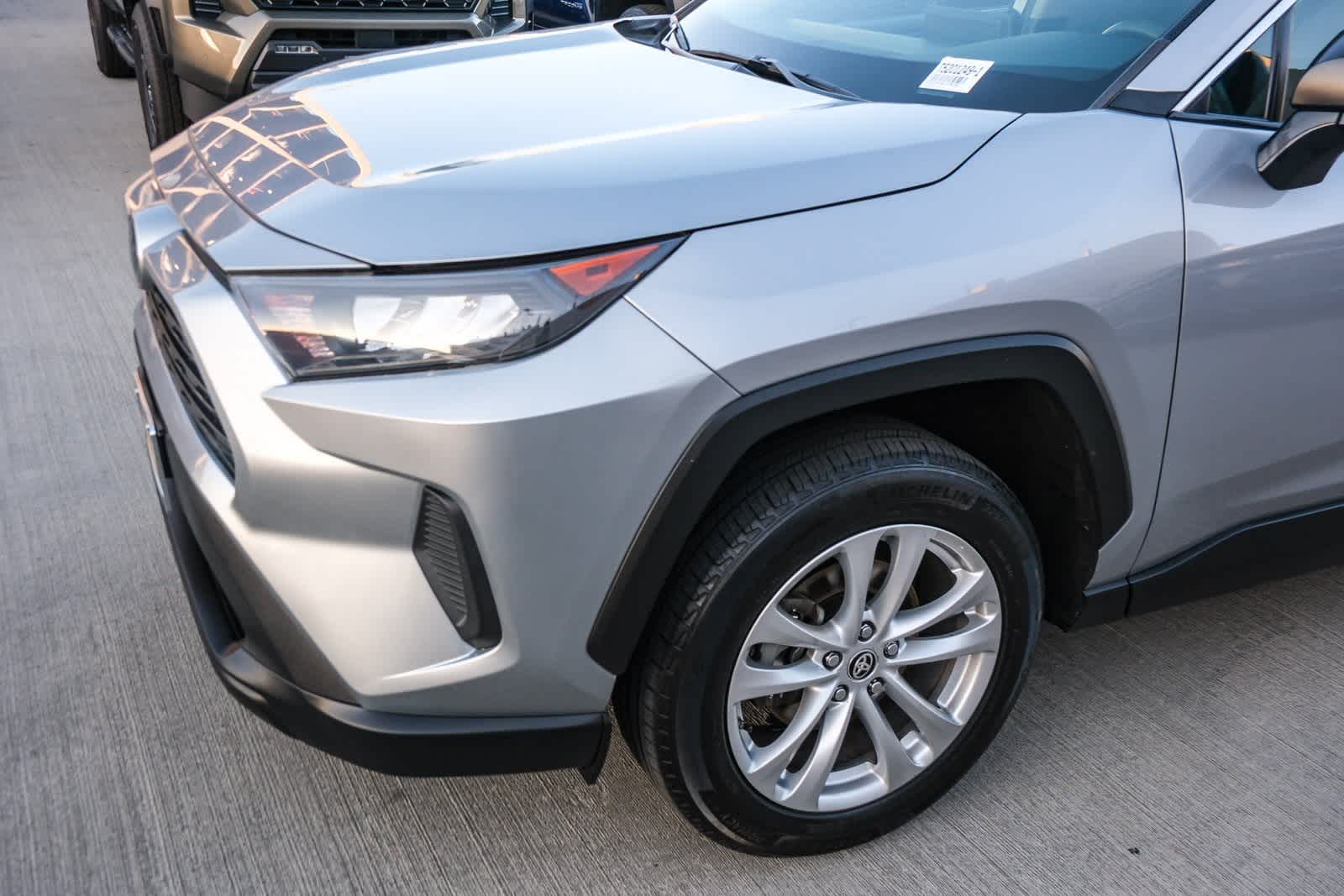 Thumbnail: 2020 Toyota RAV4 - 12