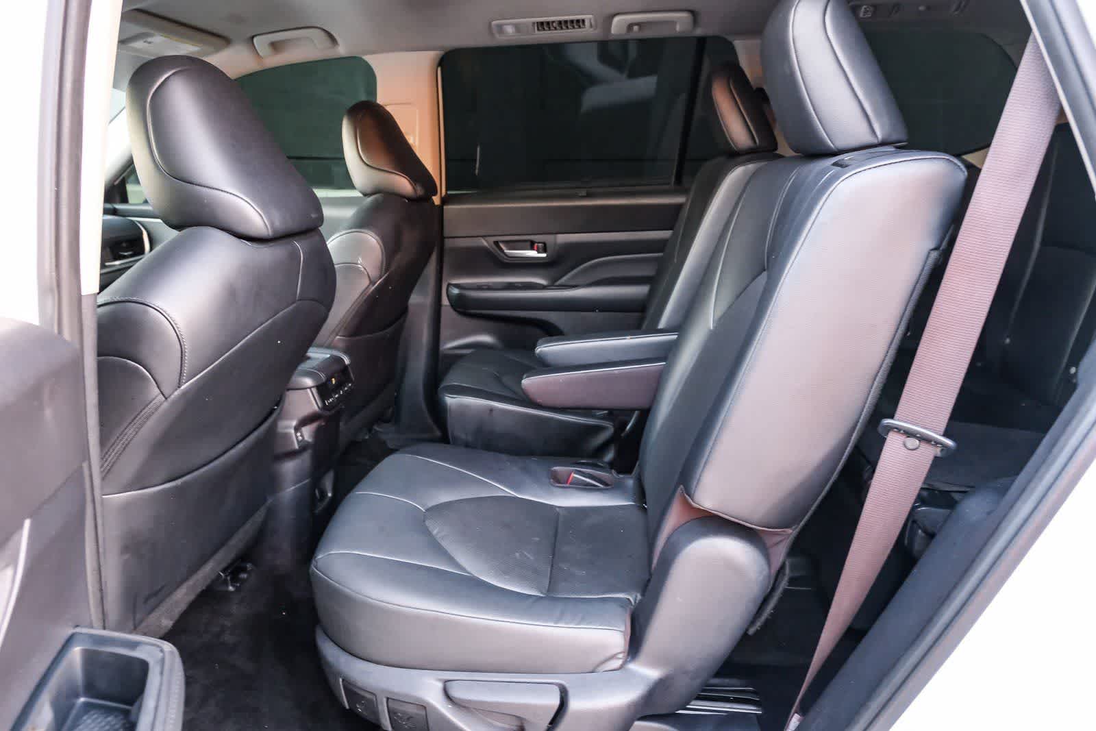 Thumbnail: 2024 Toyota Grand Highlander - 15