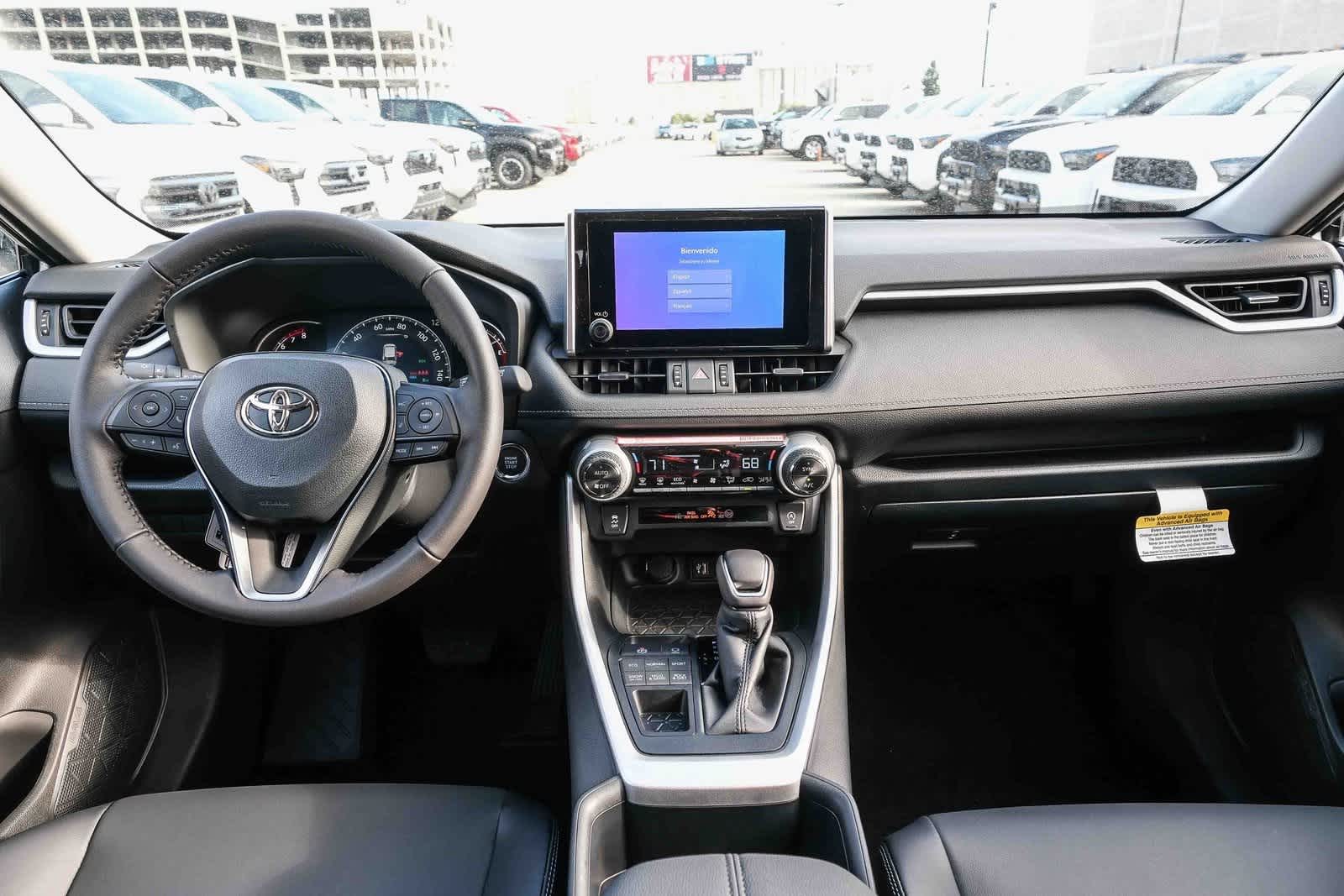 Thumbnail: 2025 Toyota RAV4 - 13