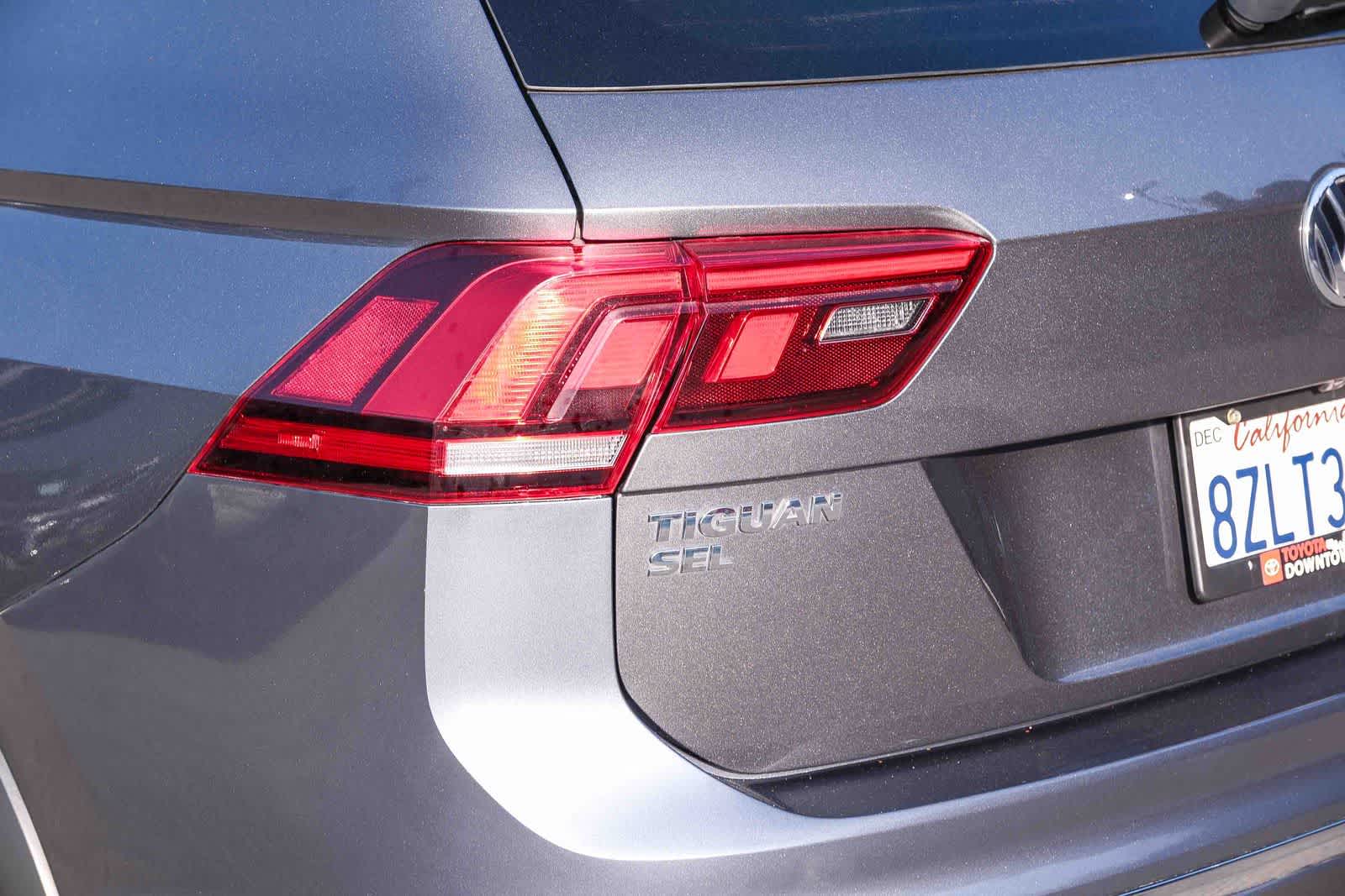 Thumbnail: 2018 Volkswagen Tiguan - 7
