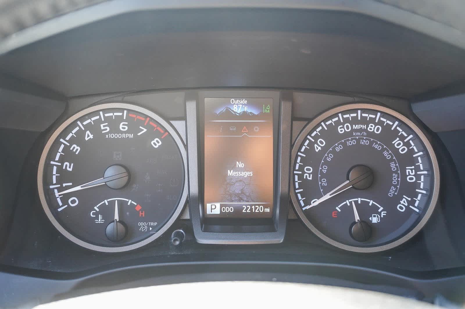 2023 Toyota Tacoma TRD Off-Road 24