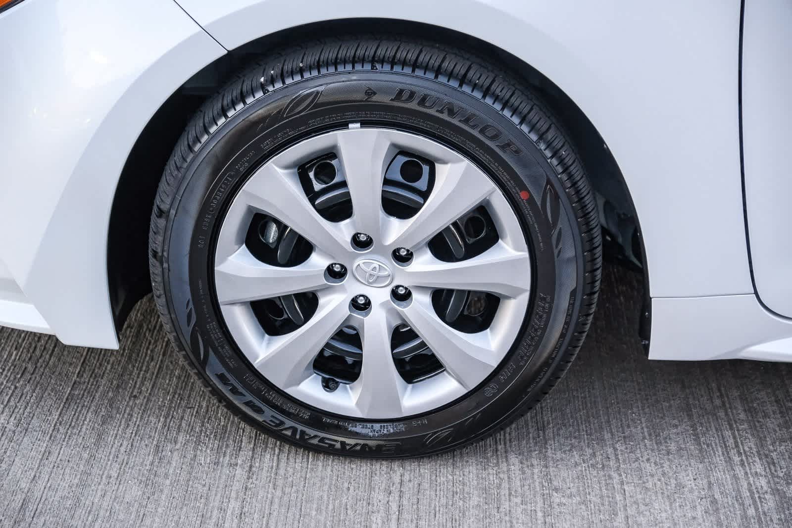 Thumbnail: 2025 Toyota Corolla - 10