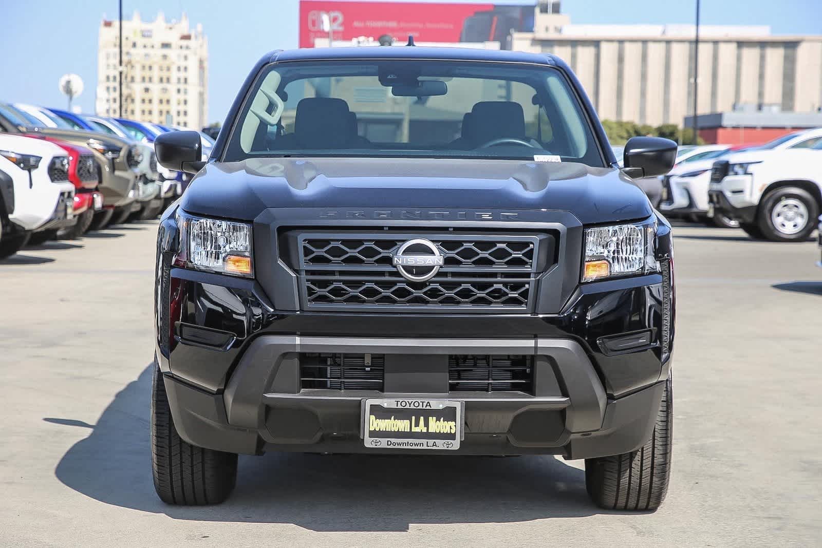 Thumbnail: 2024 Nissan Frontier - 2