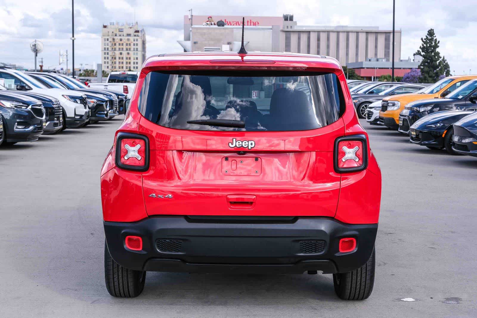Thumbnail: 2023 Jeep Renegade - 3