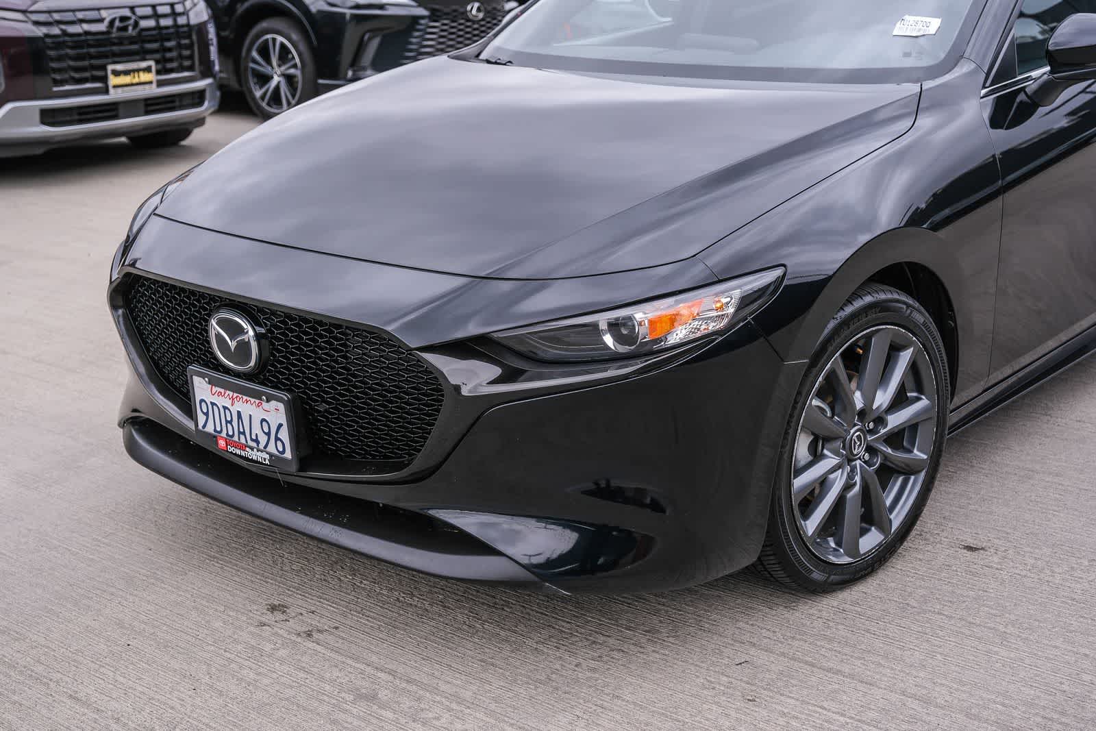 Thumbnail: 2022 Mazda Mazda3 - 11