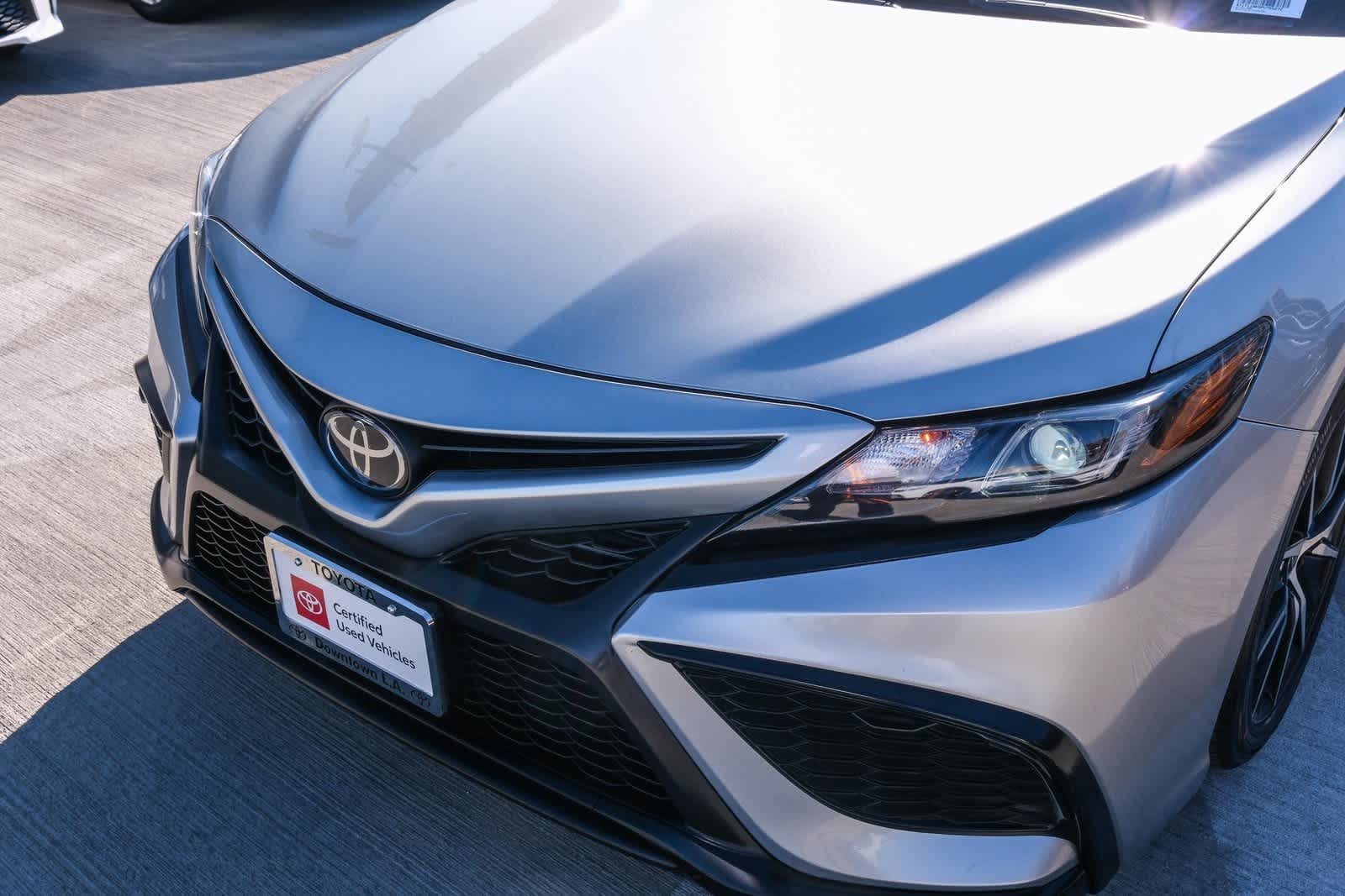 Thumbnail: 2023 Toyota Camry - 9