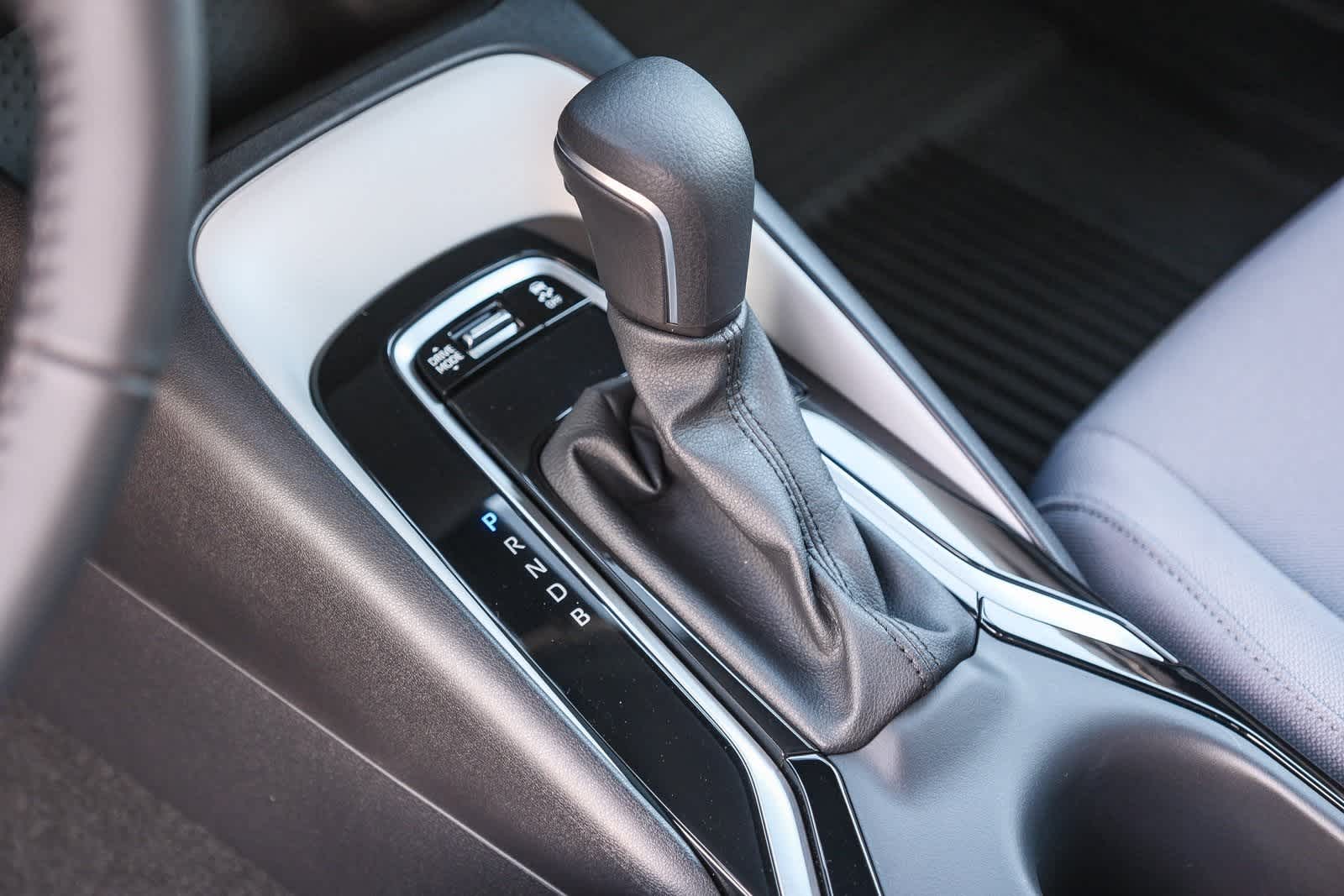 Thumbnail: 2025 Toyota Corolla - 21