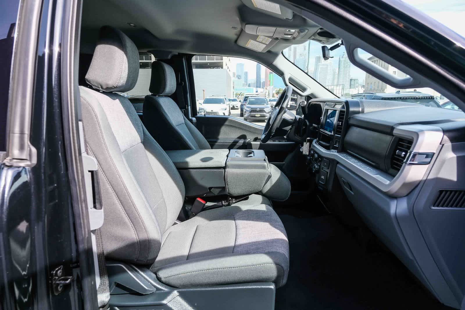 Thumbnail: 2025 Ford F-250 - 16