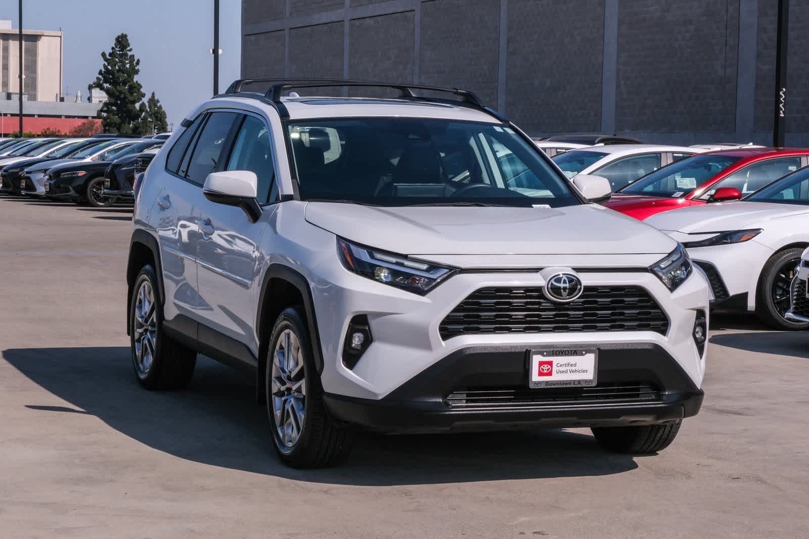 Thumbnail: 2023 Toyota RAV4 - 3