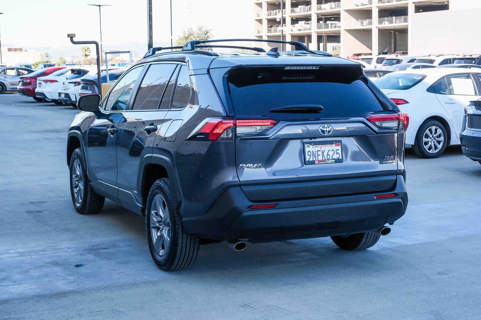 Thumbnail: 2024 Toyota RAV4 - 6