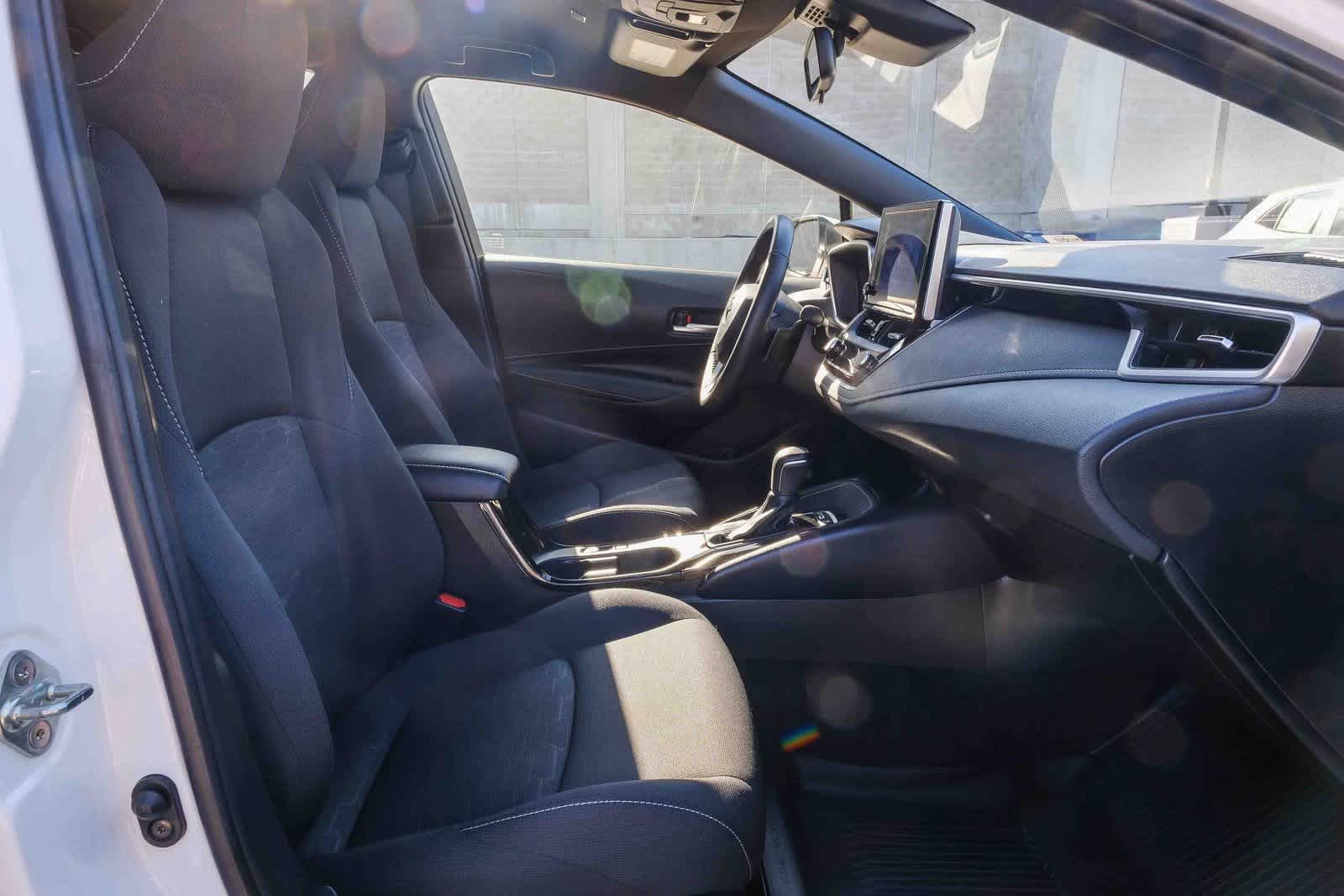 Thumbnail: 2025 Toyota Corolla - 13