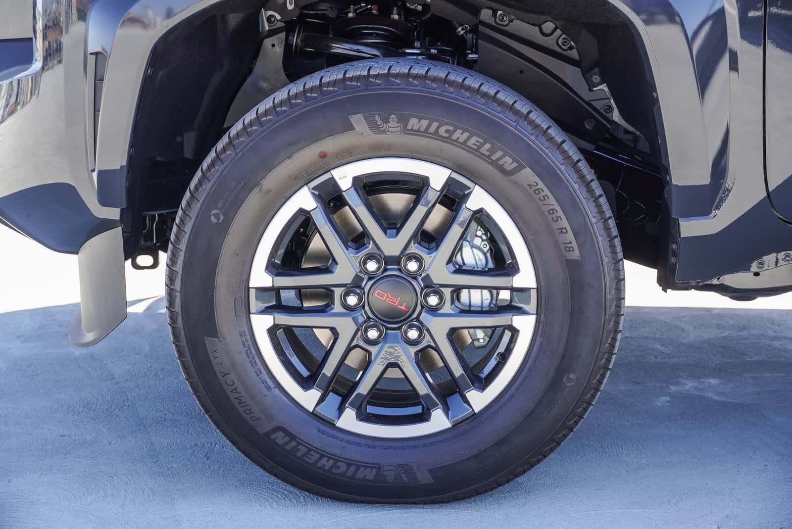 2025 Toyota Tacoma TRD Sport 10