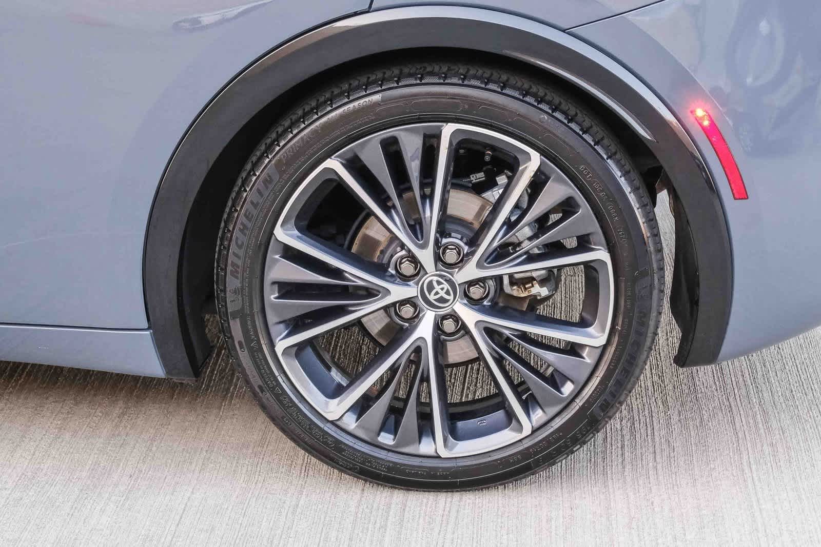 Thumbnail: 2024 Toyota Prius - 9