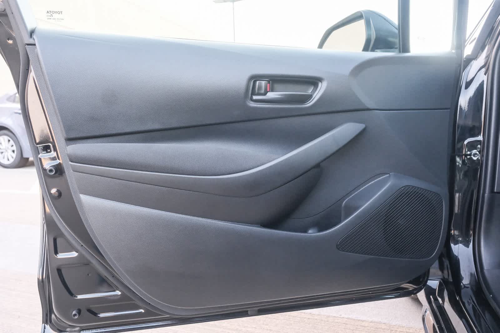 Thumbnail: 2025 Toyota Corolla - 24