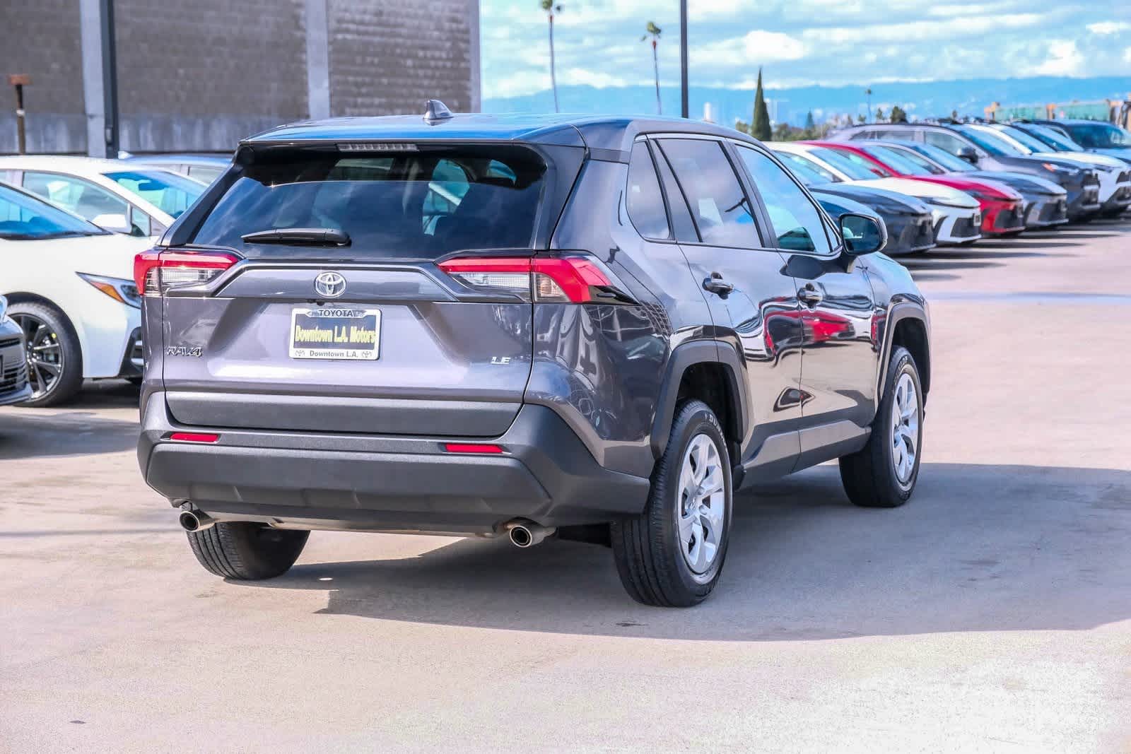 Thumbnail: 2023 Toyota RAV4 - 4